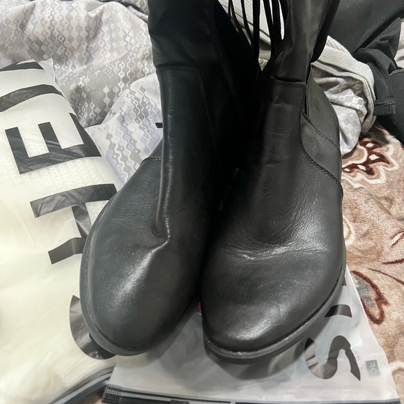 Leather Boots - Picture 5 of 8